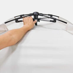 Quechua Abri De Camping 4 Places - Base Easy Fresh - Polyvalent, Instantané à Arceaux -Camping En Plein Air abri de camping 4 places base easy fresh polyvalent instantane a arceaux 8